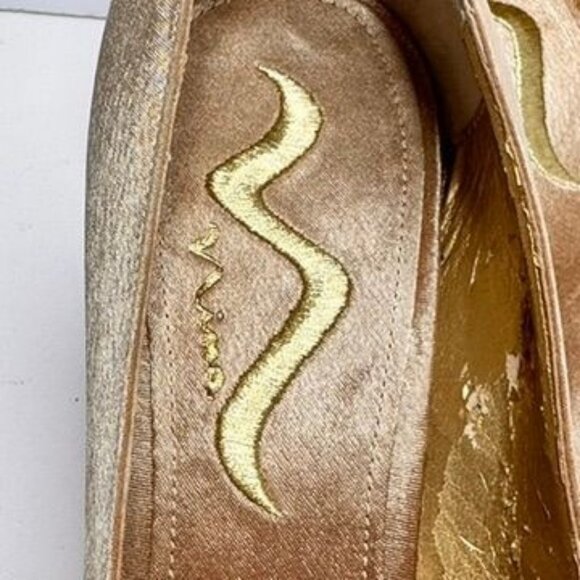 Nina Beige Satin Peep-Toe Heels Formal Ruffle Glam Party Womens 9 Cocktail Dress - Picture 11 of 15